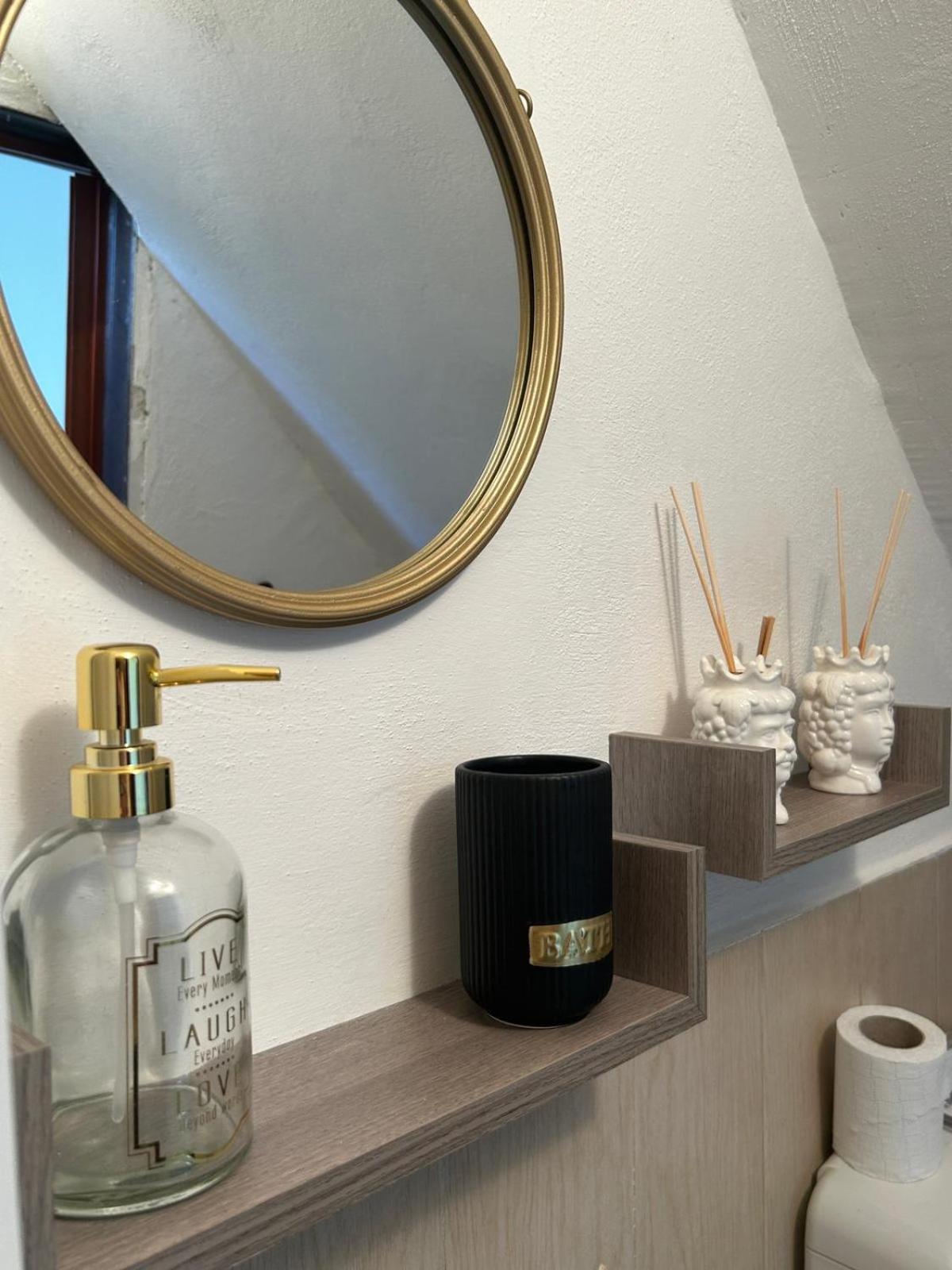 La Finestrella Appartement Giardina Gallotti Buitenkant foto
