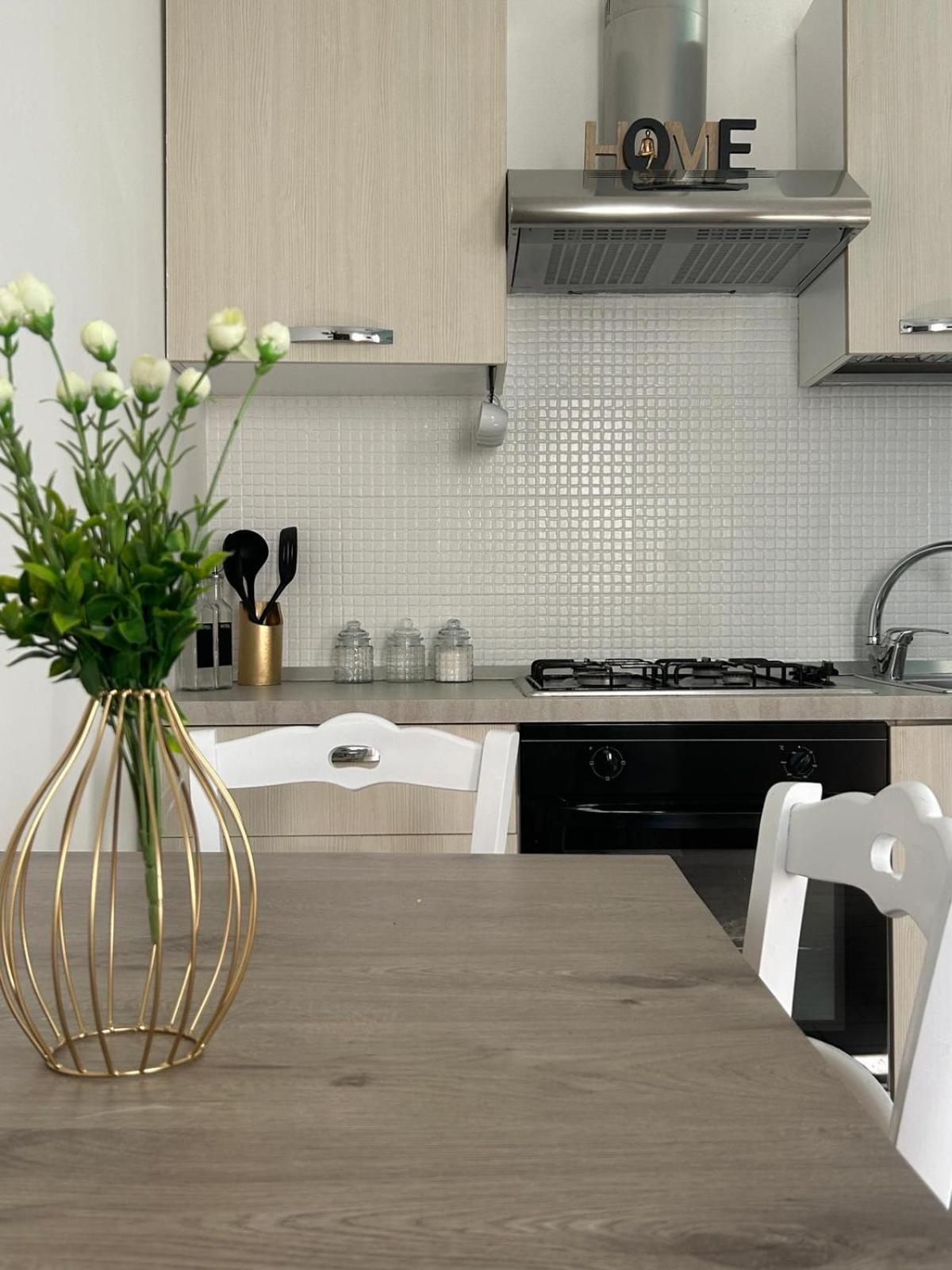 La Finestrella Appartement Giardina Gallotti Buitenkant foto